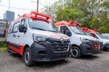 Quatro novas ambul&acirc;ncias j&aacute; est&atilde;o em opera&ccedil;&atilde;o pelo Samu de Bauru