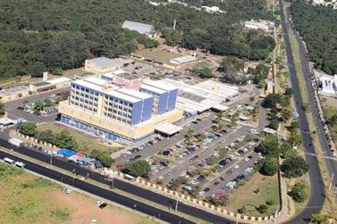 Famesp abre processo seletivo para telefonista com vaga em Bauru