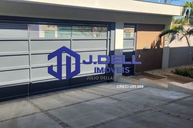Casa &agrave; venda - 420m&sup2; - Estoril