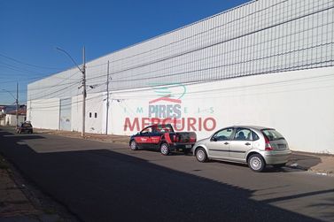 Sal&atilde;o Comercial para alugar - 2000m&sup2; - Vila Lemos