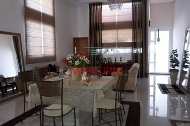 Casa &agrave; venda - 310m&sup2; - Parque das Na&ccedil;&otilde;es