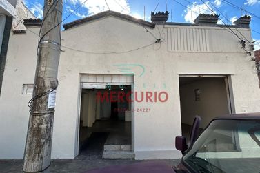 Sal&atilde;o Comercial para alugar - 135m&sup2; - Vila Mesquita