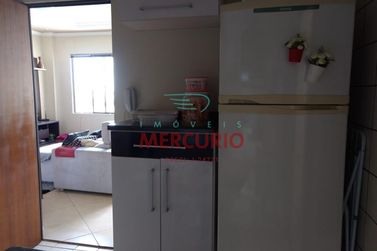Apartamento &agrave; venda - 70m&sup2; - Jardim Auri Verde