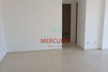 Apartamento &agrave; venda - 95m&sup2; - Vila Flores