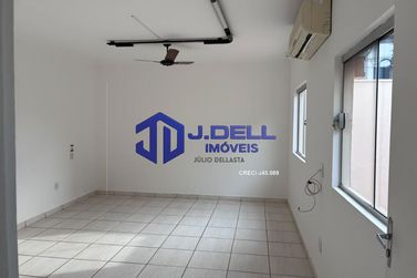 Casa para alugar - 350m&sup2; - Vila Cidade Universit&aacute;ria