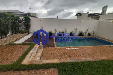 Casa &agrave; venda - 360m&sup2; - Aviacao