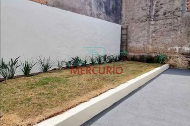 Casa &agrave; venda - 76m&sup2; - Jardim Silvestre II