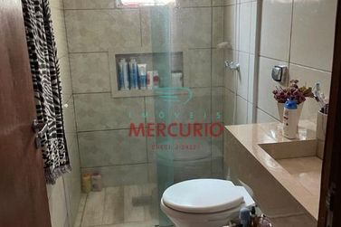 Casa &agrave; venda - 180m&sup2; - N&uacute;cleo Residencial Presidente Geisel