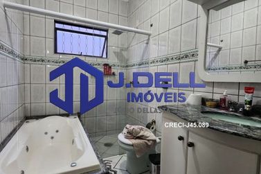 Casa &agrave; venda - 363m&sup2; - Niponica