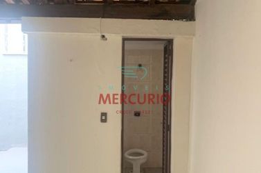 Casa para alugar - 200m&sup2; - Centro