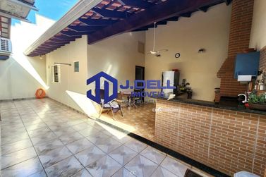 Casa &agrave; venda - 250m&sup2; - Jardins do Sul