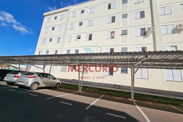 Apartamento &agrave; venda - 55m&sup2; - Vila Serr&atilde;o
