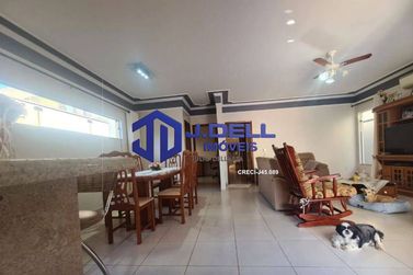 Casa &agrave; venda - 330m&sup2; - Colonial