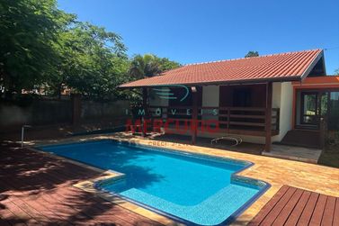 Ch&aacute;cara &agrave; venda - 236m&sup2; - Condom&iacute;nio Real Village