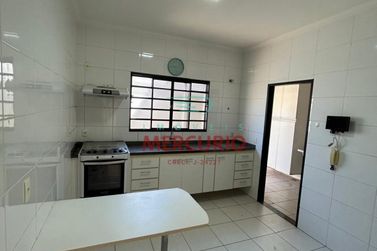 Casa &agrave; venda - 138m&sup2; - Jardim Terra Branca