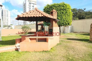 Apartamento &agrave; venda - 65m&sup2; - Jardim Auri Verde
