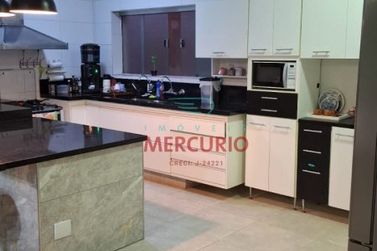 Casa &agrave; venda - 616m&sup2; - Jardim Santana