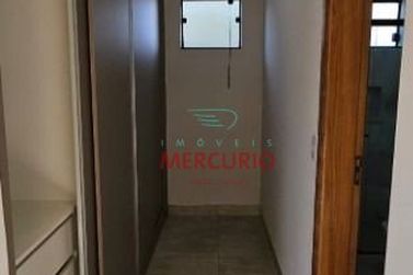Casa &agrave; venda - 222m&sup2; - Morada Do Sol