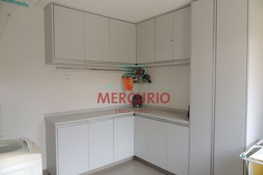 Casa &agrave; venda - 296m&sup2; - Jardim Terra Branca