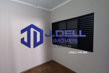 Casa &agrave; venda - 200m&sup2; - Vila Camargo