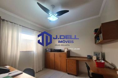 Casa &agrave; venda - 330m&sup2; - Colonial