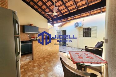 Casa &agrave; venda - 250m&sup2; - Jardins do Sul