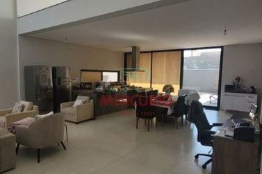Casa &agrave; venda - 343m&sup2; - Residencial Estoril Premium