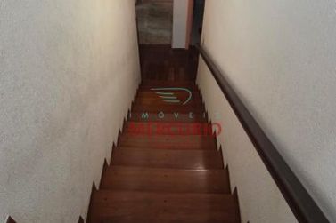Sobrado &agrave; venda - 243m&sup2; - Vila Altin&oacute;polis
