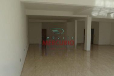 Casa &agrave; venda - 295m&sup2; - Jardim Silvestri II