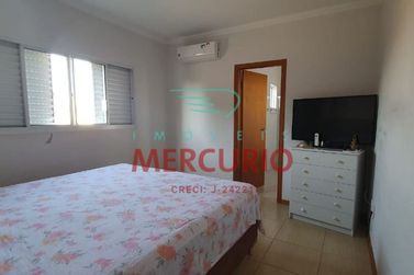 Casa &agrave; venda - 311m&sup2; - Centro