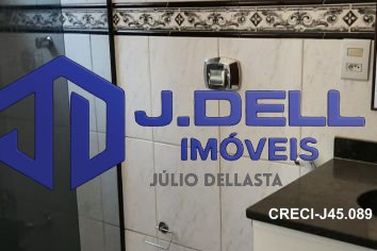 Casa &agrave; venda - 240m&sup2; - Jardim Terra Branca