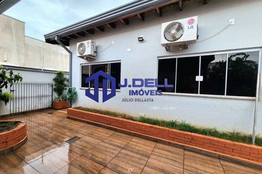 Casa &agrave; venda - 384m&sup2; - Estoril III
