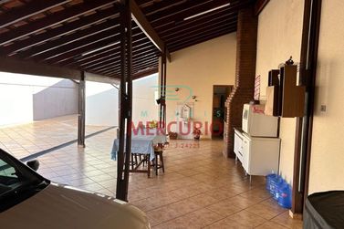Casa &agrave; venda - 260m&sup2; - Vila Souto
