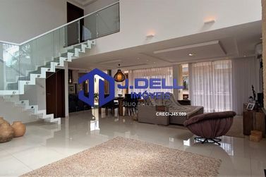 Casa &agrave; venda - 600m&sup2; - Condom&iacute;nio Primavera