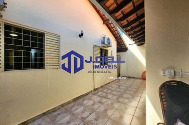 Casa &agrave; venda - 250m&sup2; - Jardins do Sul