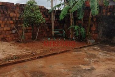 Casa &agrave; venda - 41m&sup2; - Jardim Ouro Verde