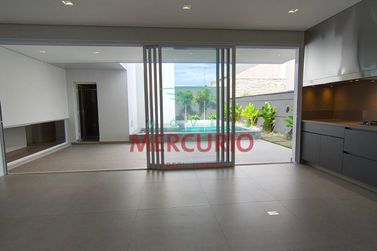 Casa &agrave; venda - 236m&sup2; - Alphaville
