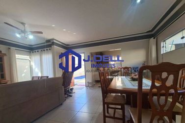 Casa &agrave; venda - 330m&sup2; - Colonial