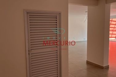 Sala Comercial para alugar - 117m&sup2; - Vila Santa Tereza