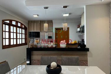 Casa &agrave; venda - 197m&sup2; - Quinta da Bela Olinda