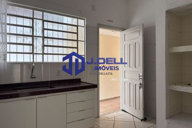 Casa para alugar - 350m&sup2; - Vila Cidade Universit&aacute;ria