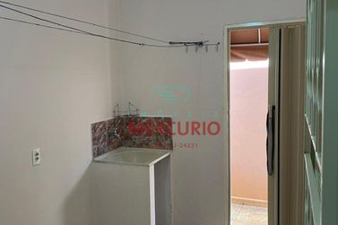 Casa &agrave; venda - 147m&sup2; - Parque Residencial Castelo