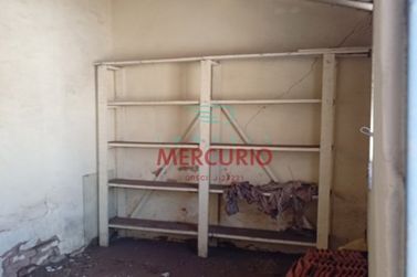 Casa &agrave; venda - 222m&sup2; - Centro