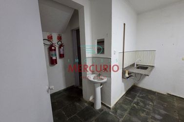 Sal&atilde;o Comercial para alugar - 100m&sup2; - Vila Lemos