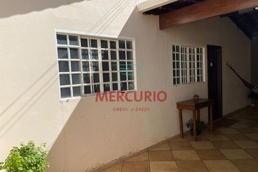 Casa &agrave; venda - 152m&sup2; - N&uacute;cleo Habitacional Mary Dota