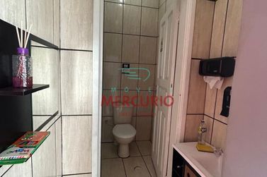 Sal&atilde;o Comercial para alugar - 80m&sup2; - Centro