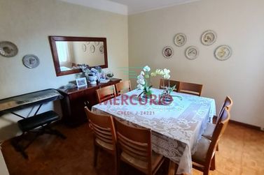 Casa &agrave; venda - 210m&sup2; - Vila Nova Cidade Universit&aacute;ria