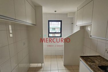 Apartamento &agrave; venda - 76m&sup2; - Jardim Infante Dom Henrique