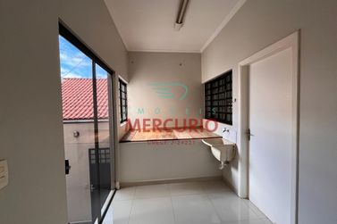 Sala Comercial para alugar - 140m&sup2; - Vila Flores