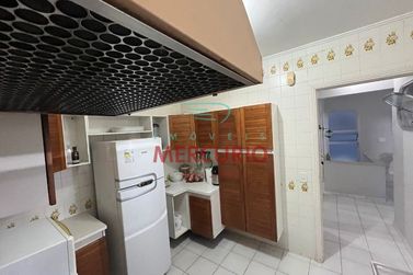 Apartamento &agrave; venda - 140m&sup2; - Jardim Tr&ecirc;s Marias